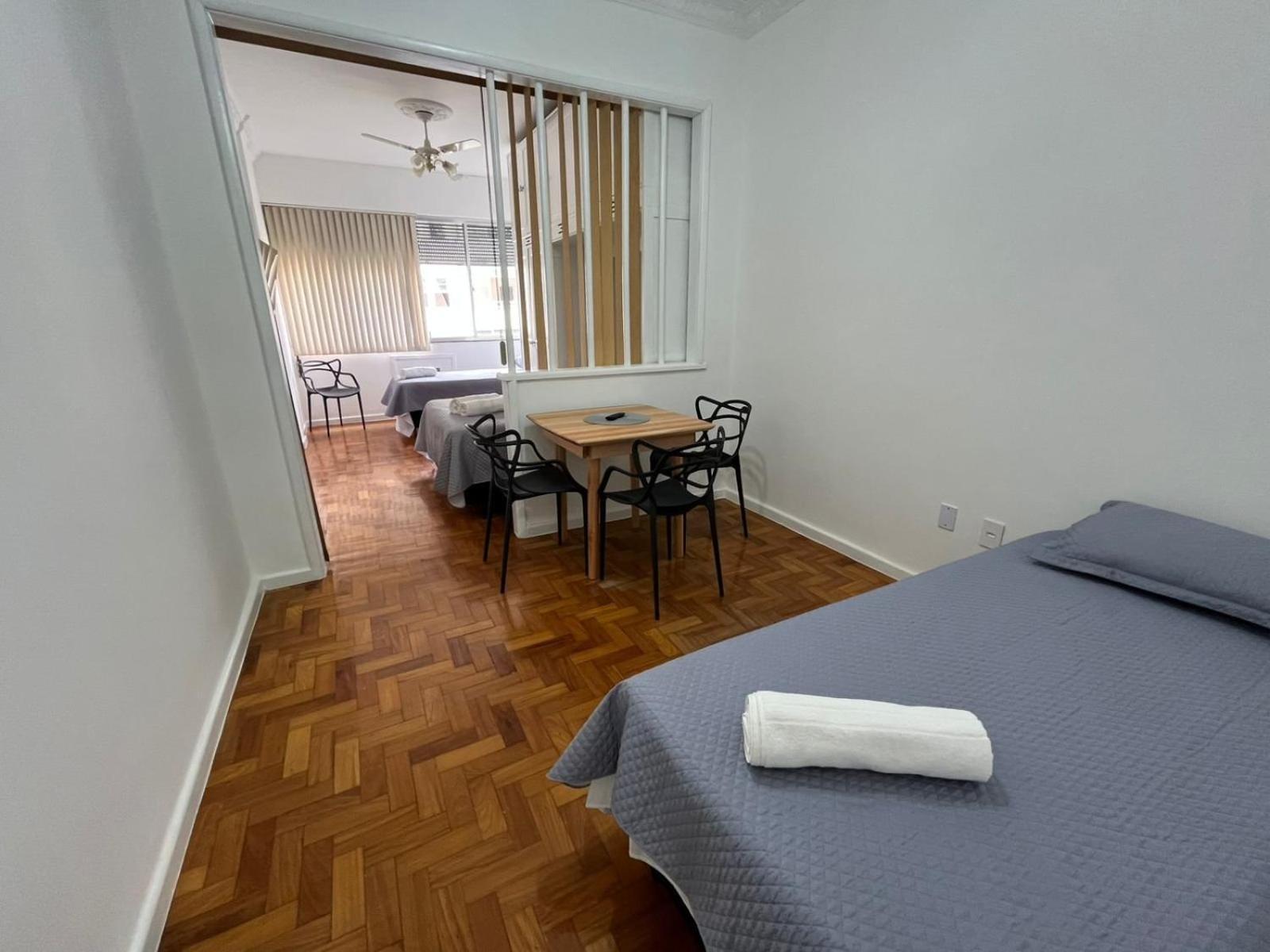 Apartamento A Pe A De Copacabana Com Conforto E Praticidade. Rio de Janeiro